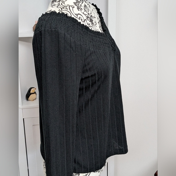 Jessica Simpson NWT blouse - Picture 2 of 7